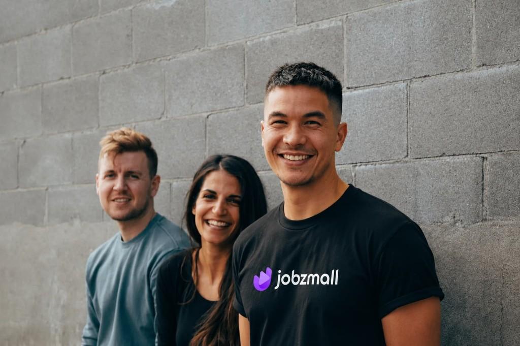 JobzMall team members